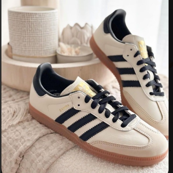 NEW IN BOX Adidas Samba OG Sand Strata women’s size 9 / men’s size 7 - Picture 11 of 16
